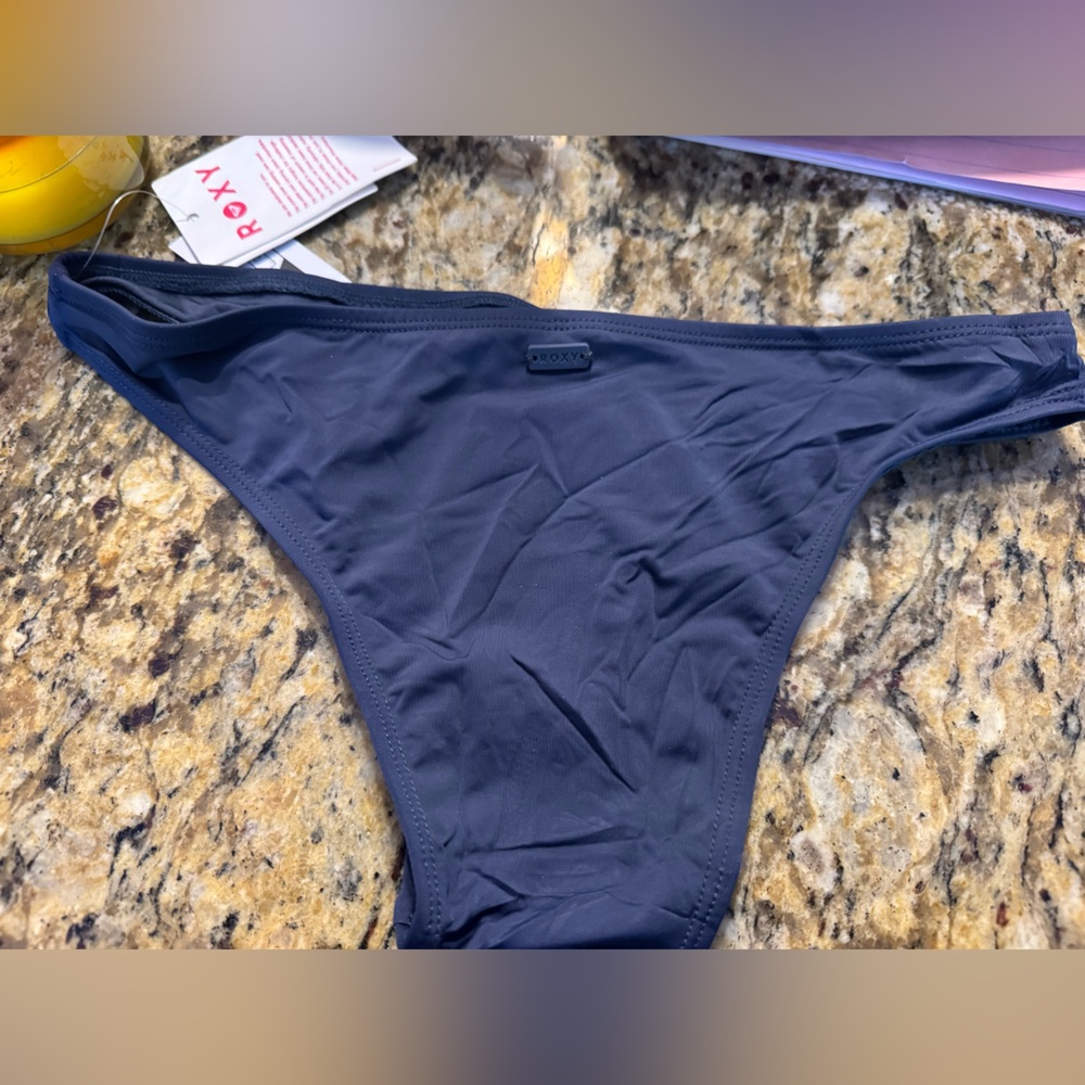 Women's Roxy SD  XS Navy Swim Bottom NWT - Picture 2 of 6